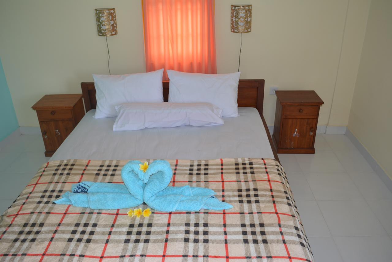 Repag Wayan Canggu Hostel Kuta Lombok Extérieur photo
