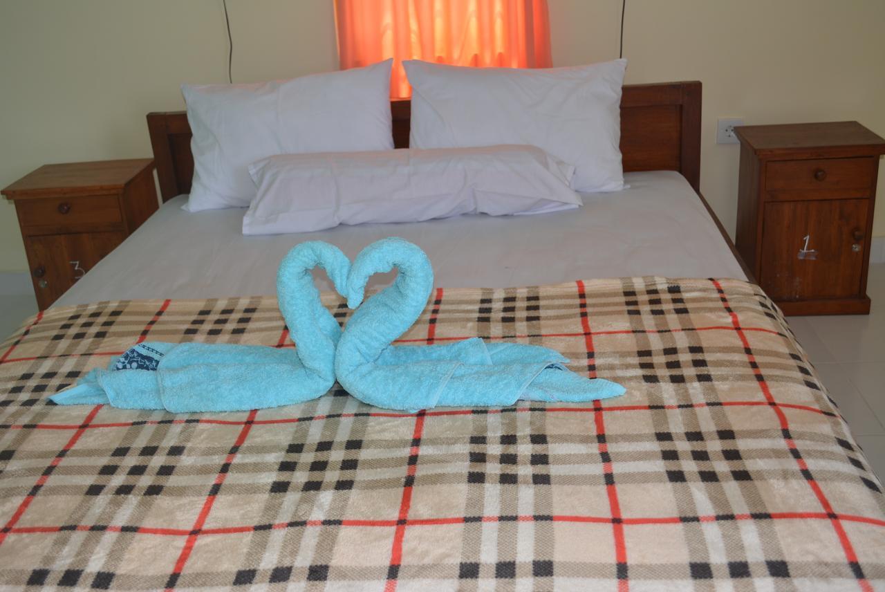 Repag Wayan Canggu Hostel Kuta Lombok Extérieur photo