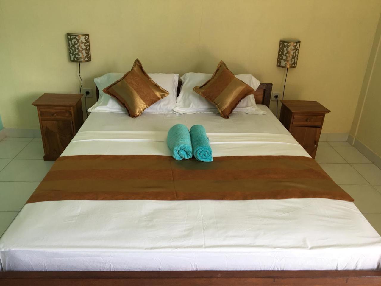 Repag Wayan Canggu Hostel Kuta Lombok Extérieur photo